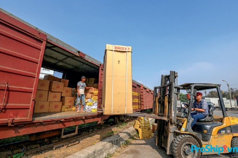 Dịch vụ vận chuyển hàng dễ vỡ Bắc Nam bằng đường sắt của Proship