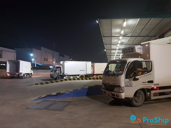 Dịch vụ vận chuyển hàng đông lạnh cho siêu thị nhanh chóng tại TPHCM
