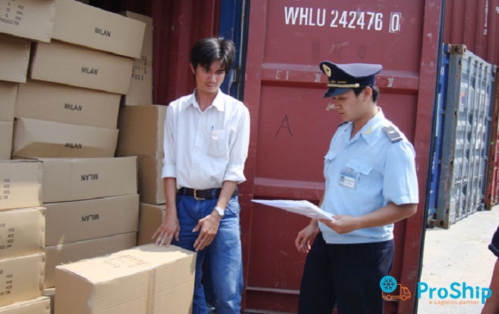 Vận chuyển hàng hóa không có hóa đơn chứng từ bị phạt bao nhiêu?
